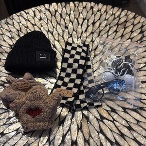 Labubu 6pc Set Clothing 🥰